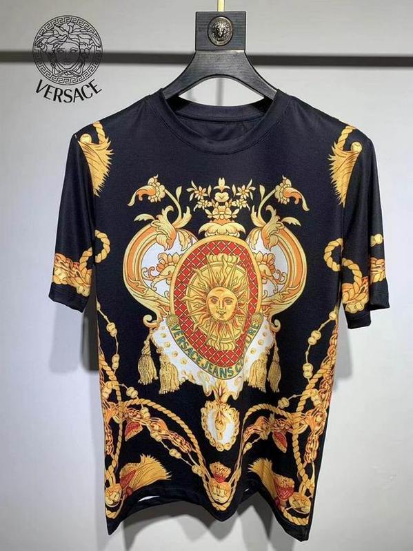 Versace Men's T-shirts 198